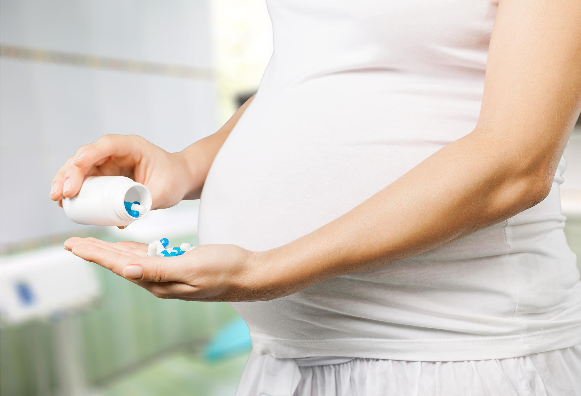 Empleo de fármacos en el embarazo y lactancia