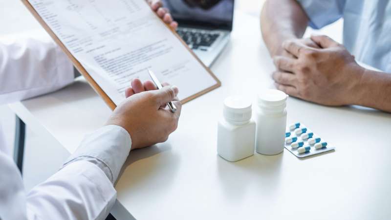 La importancia de revisar la medicación periódicamente en enfermedades crónicas